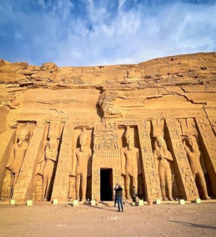 Abu simbel mesir