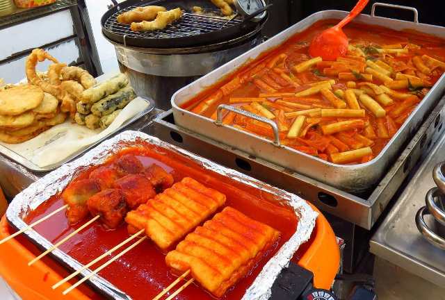 tteokbokki makanan jalanan korea