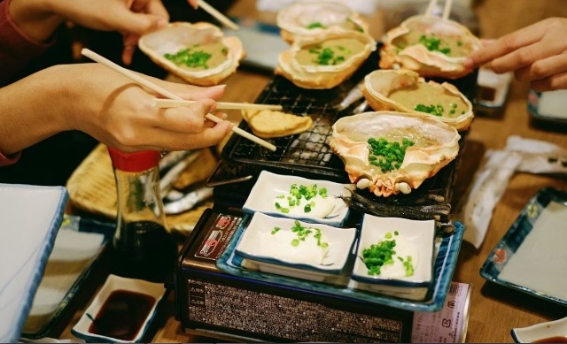 aturan makan jepang