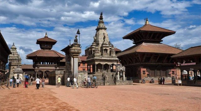 lapangan bhaktapur durbar wisata alam nepal