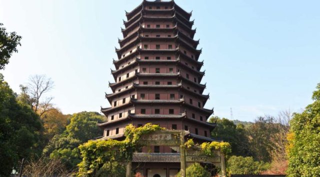 wisata pagoda enam harmoni hangzhou