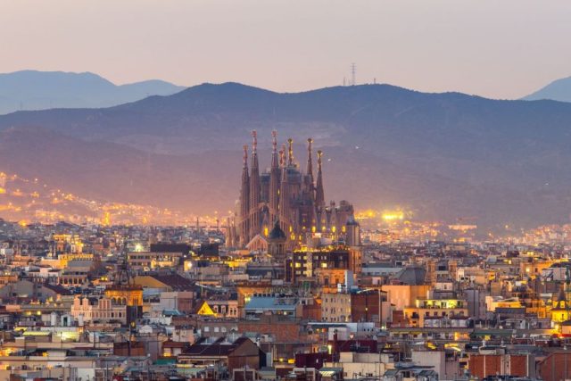 barcelona kota terbaik spanyol