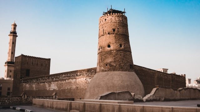 benteng al fahidi tempat bersejarah dubai