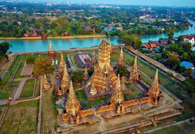 peninggalan kota tua ayutthaya