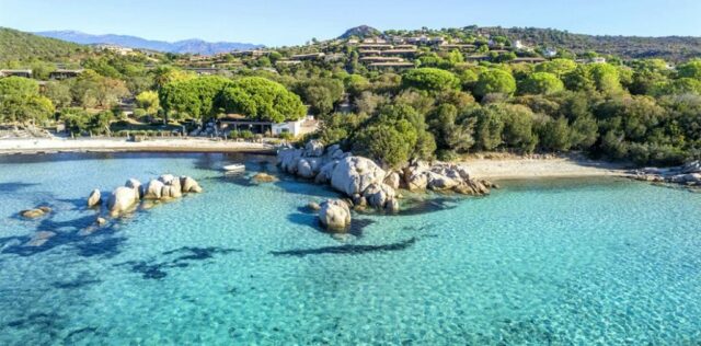 pantai san giulia terbaik di eropa