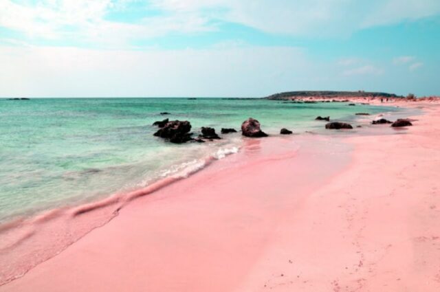 pantai elafonissi terbaik di kreta yunani