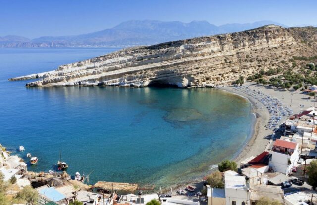 pantai matala terbaik di kreta yunani