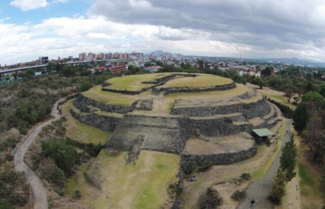 piramida cuicuilco di meksiko