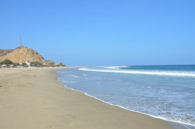 pantai terindah di peru