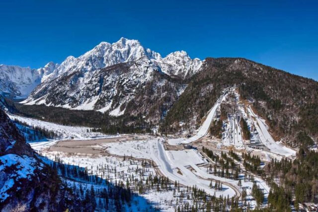 resor ski paling murah kranjska gora slovenia