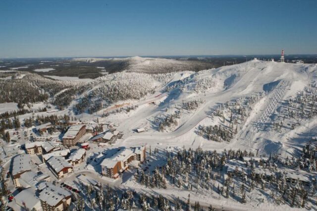 resor ski paling murah ruka finlandia